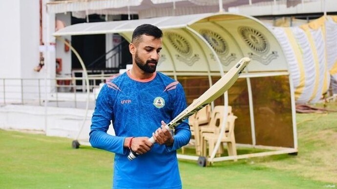 IPL auction 2024 shubham dubey sameer rizvi cricketer kumar kushagra