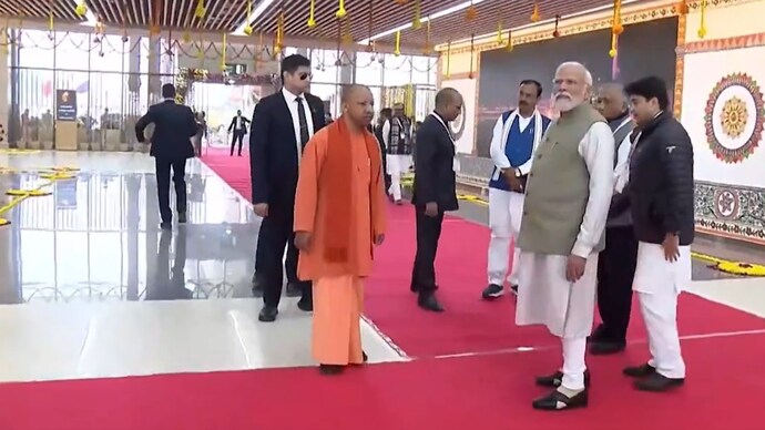 PM Modi inaugurates new airport in Ayodhya ahead of Ram Temple consecration  on Jan 22 - India Today