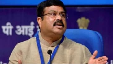 Dharmendra Pradhan announces news regarding two IITs opening campus abroad Dharmendra Pradhan announces news regarding two IITs opening campus abroad
