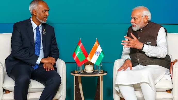 Maldives asks India to withdraw its military presence from island nation amid diplomatic row - India Today