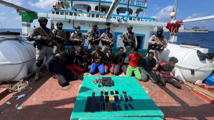 Indian Navy rescues Iranian-flagged vessel with 19 Pakistani nationals ...