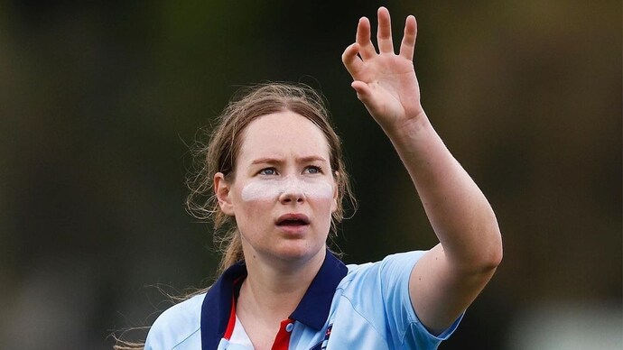 WPL 2024: গুজরাট টাইটান্সের লরেন চিটল ঘাড়ের ত্বকের ক্যান্সার অপসারণের পরে বাদ পড়েছেন - ইন্ডিয়া টুডে