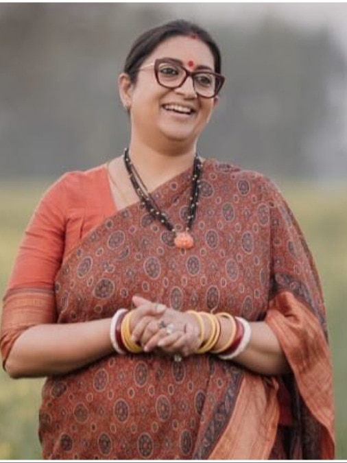 jeans smriti irani latest photos