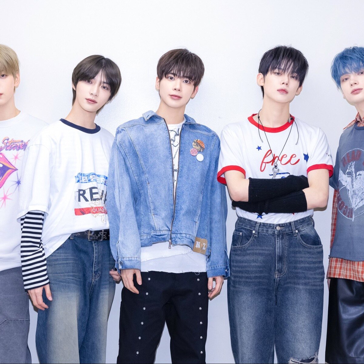 K-POP・アジア TOMORROWXTOGETHER minisode 3:TOMORROW Tomorrow X Together (TXT) – Minisode 3: Tomorrow (Light Ver