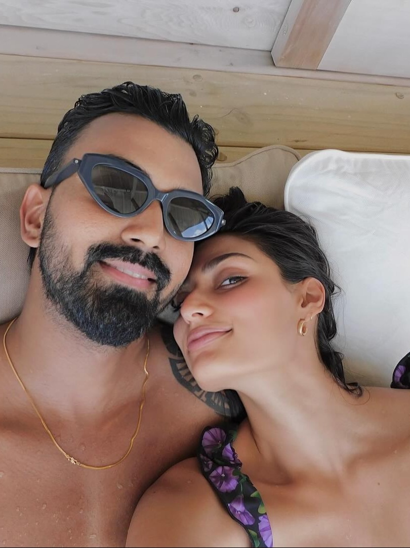 Athiya Shetty wishes KL Rahul on his birthday: My whole heart for my whole  life - India Today
