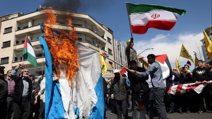 Israel Prepares for Possible Direct War from Iran after the Embassy Attack on April 1 - Power Corridors
