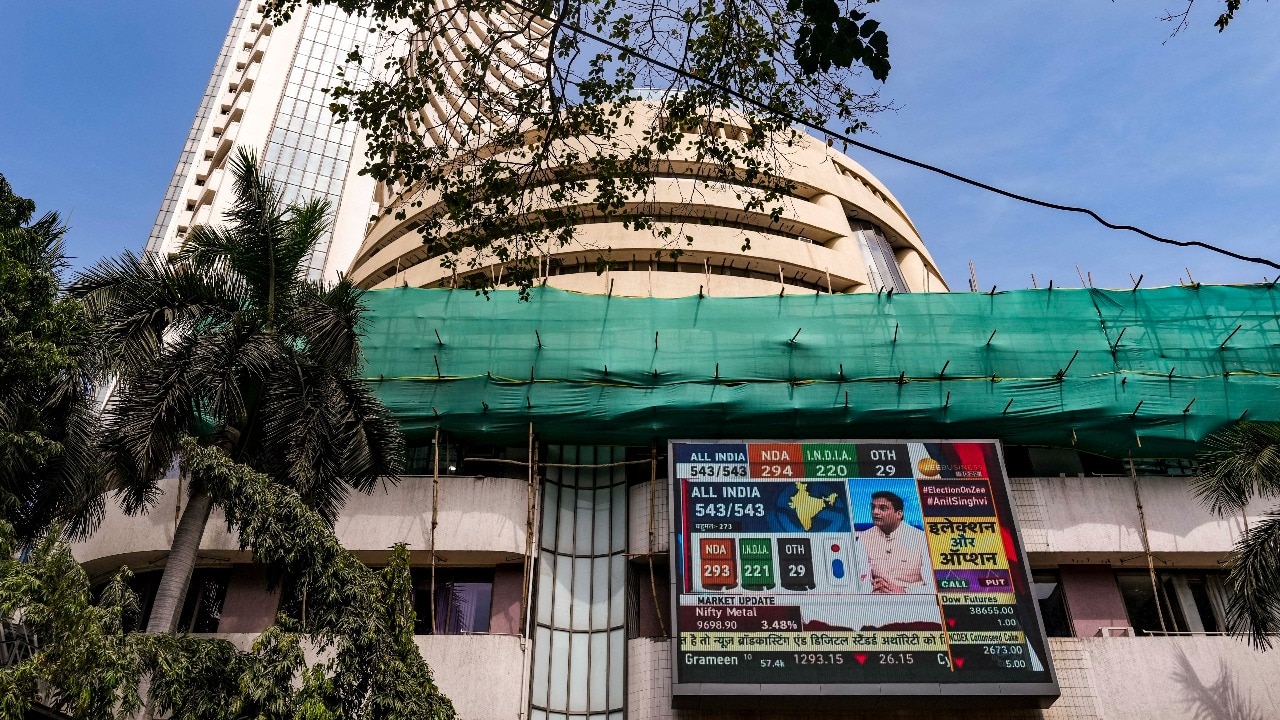 Sensex, Nifty rebound as volatility dips; bank, metal stocks gain