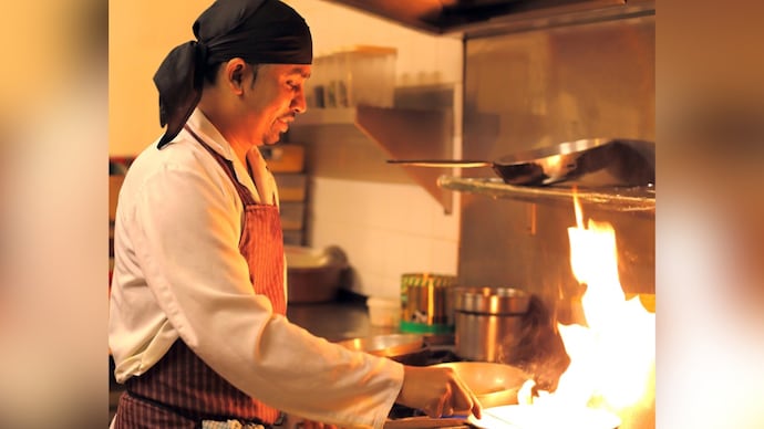 Chefs outperform tech workers in getting skilled worker visas in UK, Indians account for 25% Chefs outperform tech workers in getting skilled worker visas in UK, Indians account for 25%
