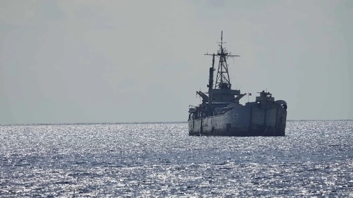 Chinese ship and Philippine supply ship collide in South China Sea Chinese ship and Philippine supply ship collide in South China Sea