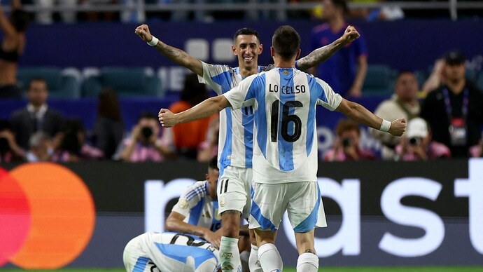 કોપા અમેરિકા ફાઇનલમાં આર્જેન્ટિના માટે લૌટારો માર્ટિનેઝે ગોલ કર્યો (રોઇટર્સ ફોટો) લૌટારો માર્ટિનેઝ