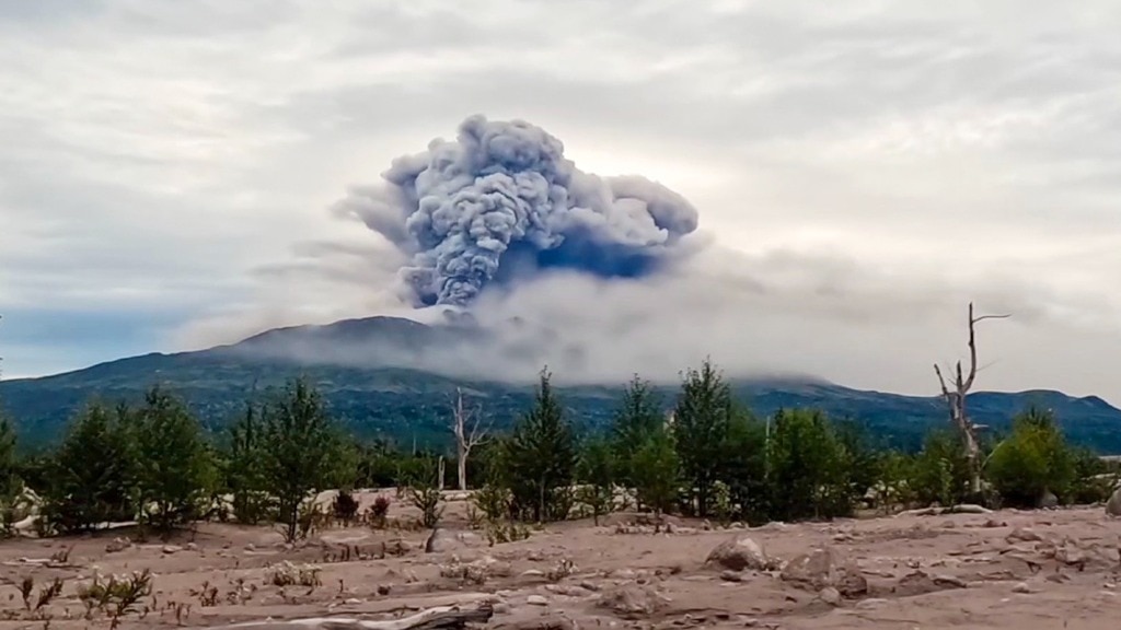 Volcano erupts in Russia after massive earthquake, scientists warn of a stronger one