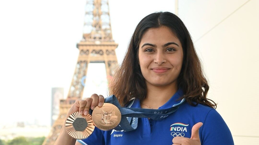 In pics: Manu Bhaker poses with Olympic medals next to Eiffel tower