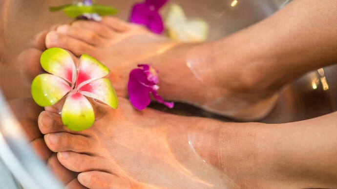 Your pedicure could give your feet a fungal infection Your pedicure could give your feet a fungal infection