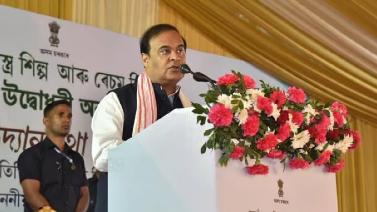 Assam Chief Minister Himanta Biswa Sarma says NRC application number must  for those applying for Aadhaar - India Today