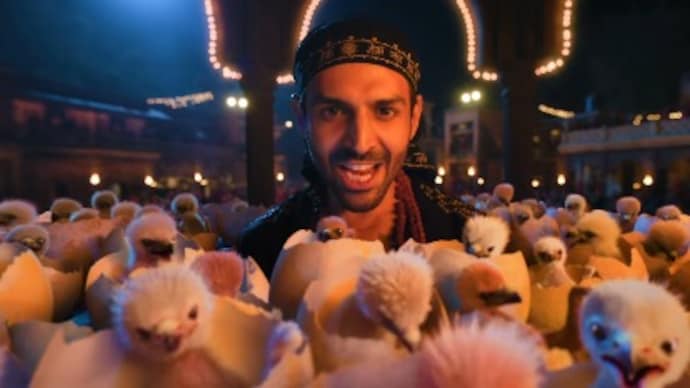 The music video of Bhool Bhulaiyaa's fourth track Hukush Fukush will be released on October 30. The music video of Bhool Bhulaiyaa's fourth track Hukush Fukush will be released on October 30.