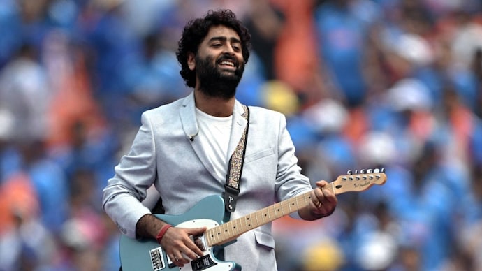 Rapper Ikka talks about Arijit Singh's humility (Photo: AFP) Arijit Singh once got a duplex in Mumbai to perform at a wedding: Rapper Ikka