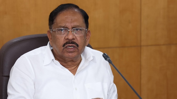 Cabinet reshuffle, KPCC shake-up? Karnataka Home Minister G Parameshwara  hints on changes in Karnataka - Karnataka News | India Today