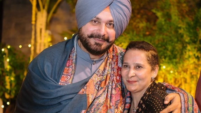 Navjot Singh Sidhu released his wife's diet plan during and after cancer treatment. (Photo: Instagram/Navjot Singh Sidhu) Navjot Singh Sidhu released his wife's diet plan during and after cancer treatment. (Photo: Instagram/Navjot Singh Sidhu)