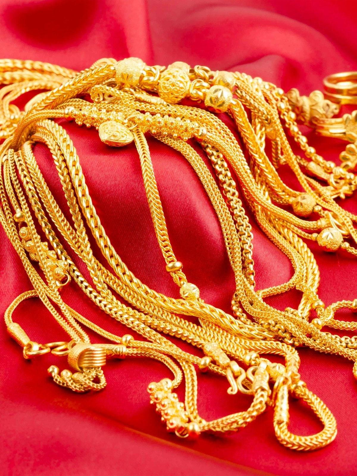 Kerala man arrested for stealing Rs 1 crore and 267 ...