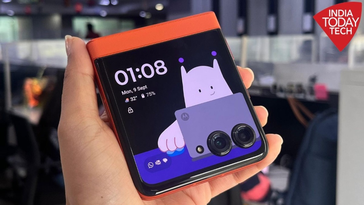 Motorola RAZR 60 Ultra Detail Leakes: Design, Snapdragon 8 Elite Chip, Big Cover Display and more Motorola RAZR 60 Ultra Detail Leakes: Design, Snapdragon 8 Elite Chip, Big Cover Display and more