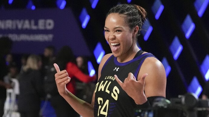 Napheesa Collier wins $200,000 in historic unrivaled 1v1 tournament - India Today