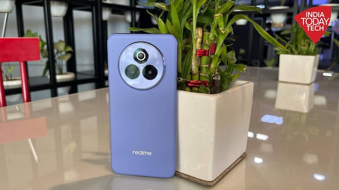 Realme P3 Pro 5G review in 5 digits: worth money Realme P3 Pro 5G review in 5 digits: worth money