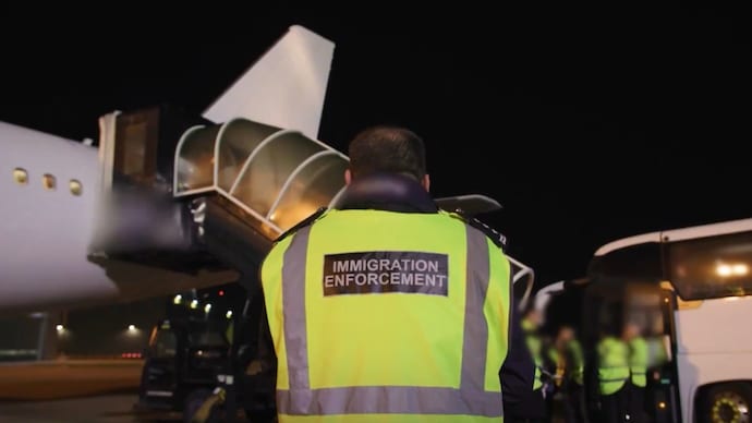 UK crackdown on illegal immigration