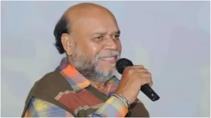 Bank Janardan died at the age of 75 years. Bank Janardan died at the age of 75 years.