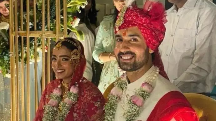 Actor Dharam Karva got married in Jaipur. Drainage done