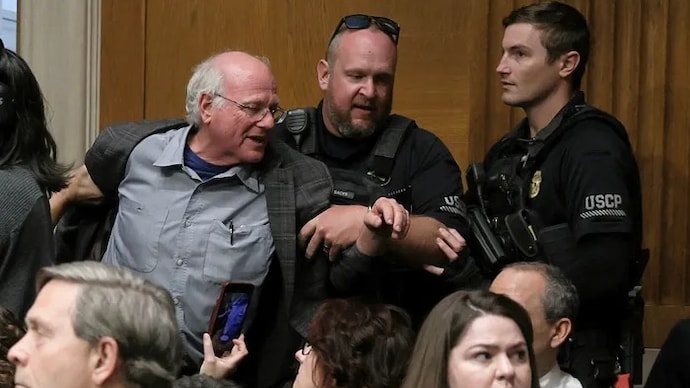 Ben Cohen, founder of Ben & Jerry's ice cream, was arrested at the US Senate Ben Cohen