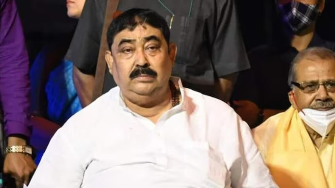 TMC Leader Anubrata Mondal Skips Police Summons in Derogatory Remarks Case, Cites Health Reasons TMC Leader Anubrata Mondal Skips Police Summons in Derogatory Remarks Case, Cites Health Reasons
