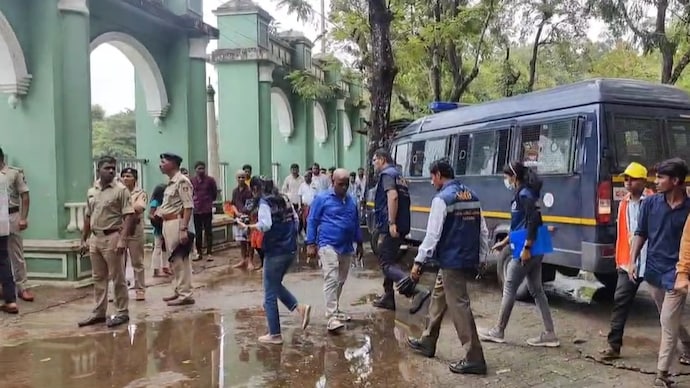 Dharmasthala case: Partial skeletal remains found at 6th site, first with  evidence