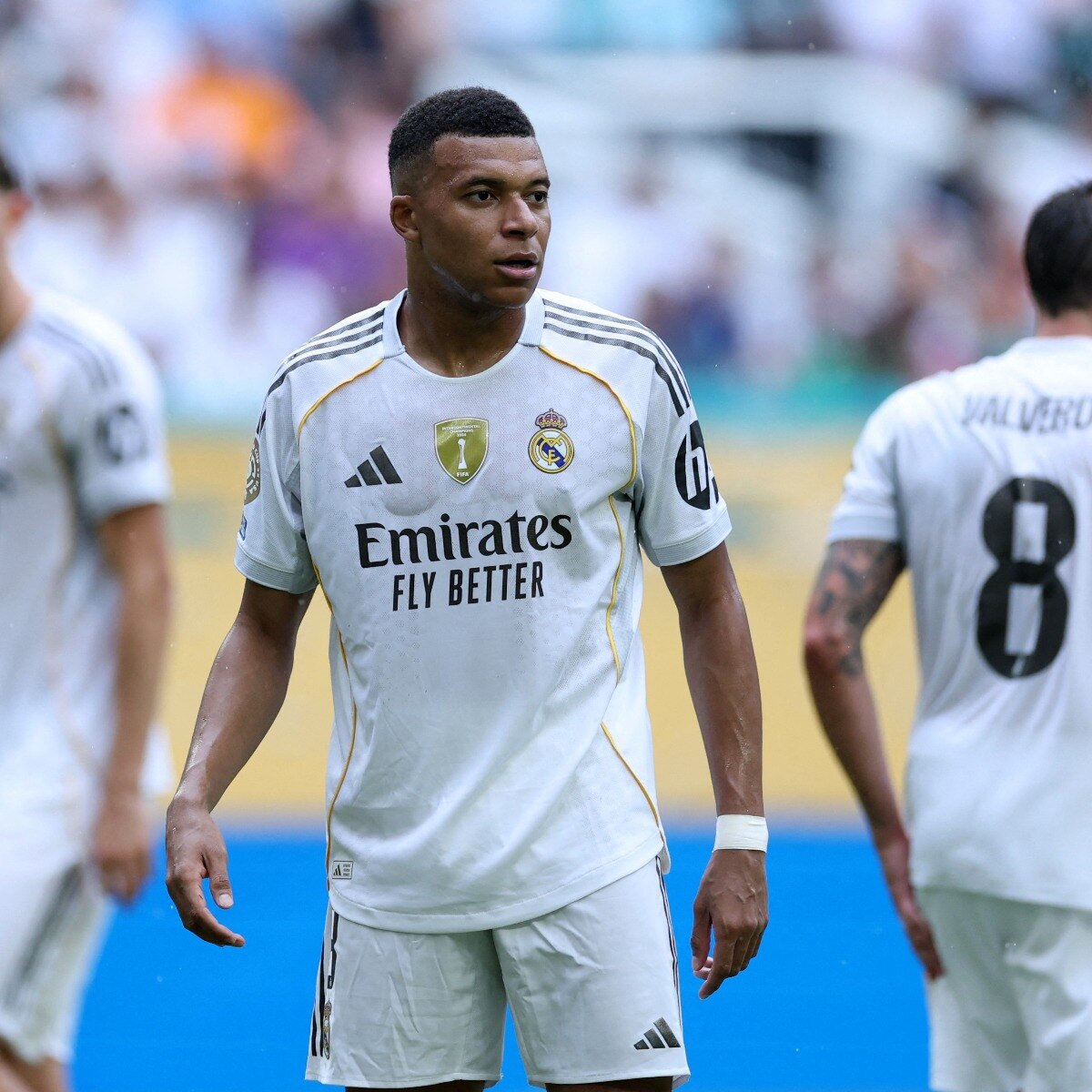 Real Madrid MBAPPÉ 10 ジャージ Kylian Mbappe 10 Real Madrid 25/26