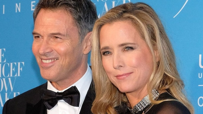 Téa Leoni and Tim Daly married (image source: x) Téa Leoni and Tim Daly,