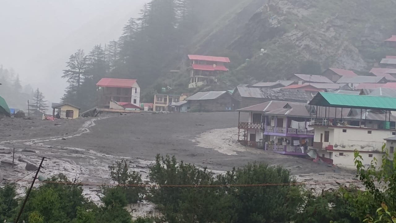 Cloudburst triggers monster landslide in Uttarkashi, tourists capture scary video