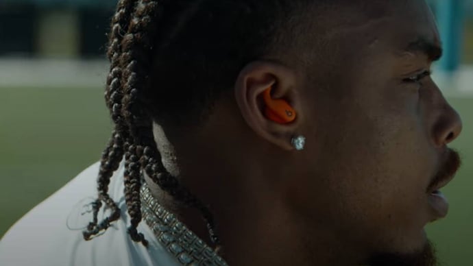 Apple iPhone 17 teases new powerbets fit earbuds before launch Apple iPhone 17 teases new powerbets fit earbuds before launch