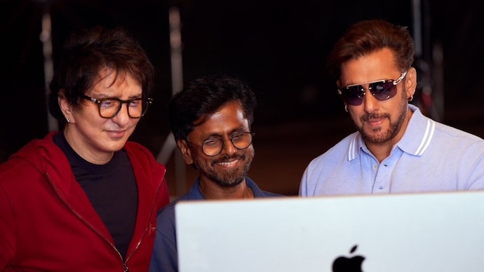 Director AR Murugadoss reacted to Alexander's defeat. (Photo: x/@beingsalmankhan) Director AR Murugadoss reacted to Alexander's defeat