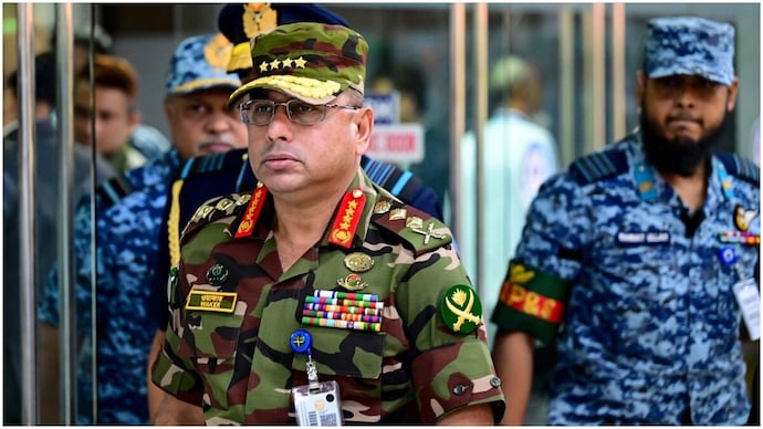 General Zaman called on soldiers to uphold discipline and professionalism. (File Photo) General Zaman called on soldiers to uphold discipline and professionalism