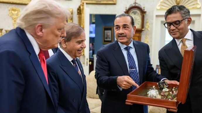 Donald Trump with Shehbaz Sharif and Asim Munir Donald Trump with Shehbaz Sharif and Asim Munir