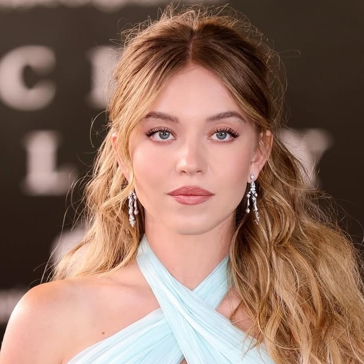 Ngôi sao Hollywood Sydney Sweeney được đề nghị hợp đồng trị giá 530 crore rupee cho lần ra mắt tại Bollywood Báo cáo - India Today