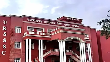 Uttarakhand government demolishes shop of UKSSSC paper leak accused Uttarakhand government demolishes shop of UKSSSC paper leak accused