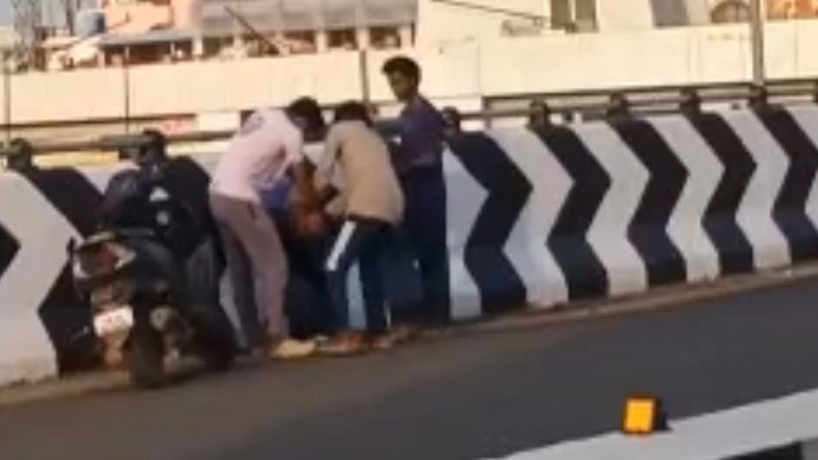 Tamil Nadu man harasses girl online, her friends stage fake robbery to avenge her