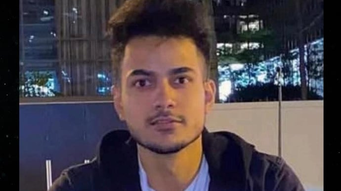 Sheraz Mehtab Mohammed, son of Altaf Mohammed Khan, a resident of Chanchalguda in Hyderabad Sheraz Mehtab Mohammed, son of Altaf Mohammed Khan, a resident of Chanchalguda in Hyderabad