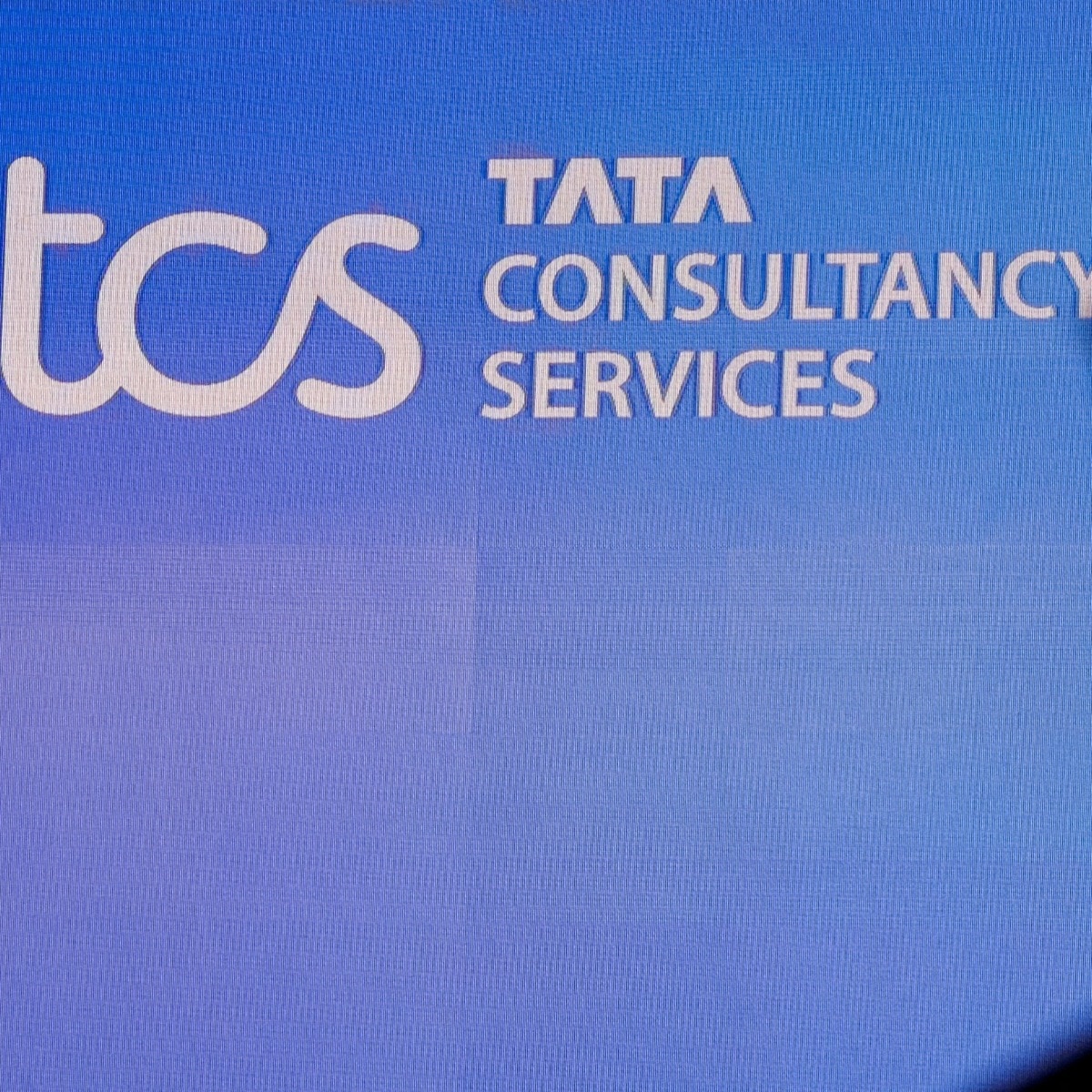TCS says no fixed layoff target, will keep evaluating everyone and release staff with care