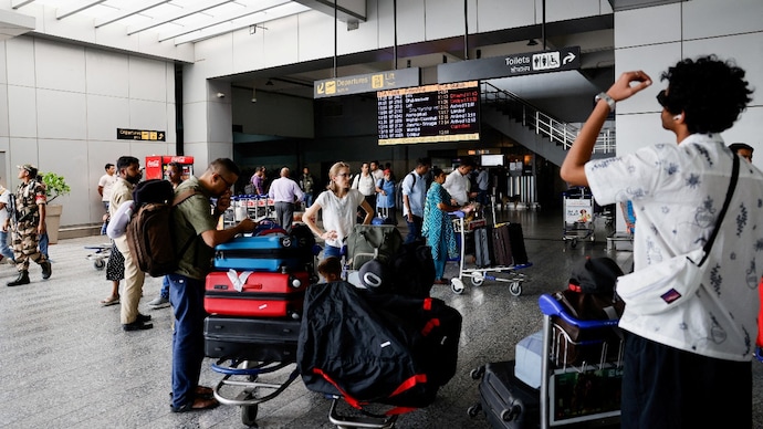 The glitch led to delaying of over 800 flights and cancellation of nearly 100. (File photo/ Reuters) The glitch led to delaying of over 500 flights and cancellation of nearly 100. (File photo/ Reuters)