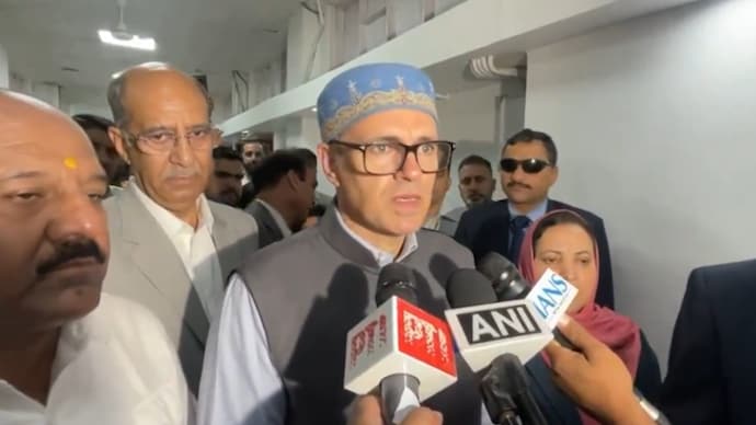 J&K Chief Minister Omar Abdullah marked the resumption of the biannual 'Darbar Move'. (Photo - Screengrab/PTI)