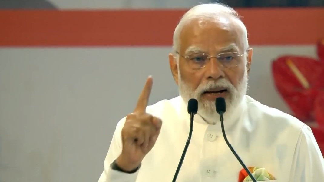 Vande Mataram a symbol of India's unity: PM on 150 years of national song