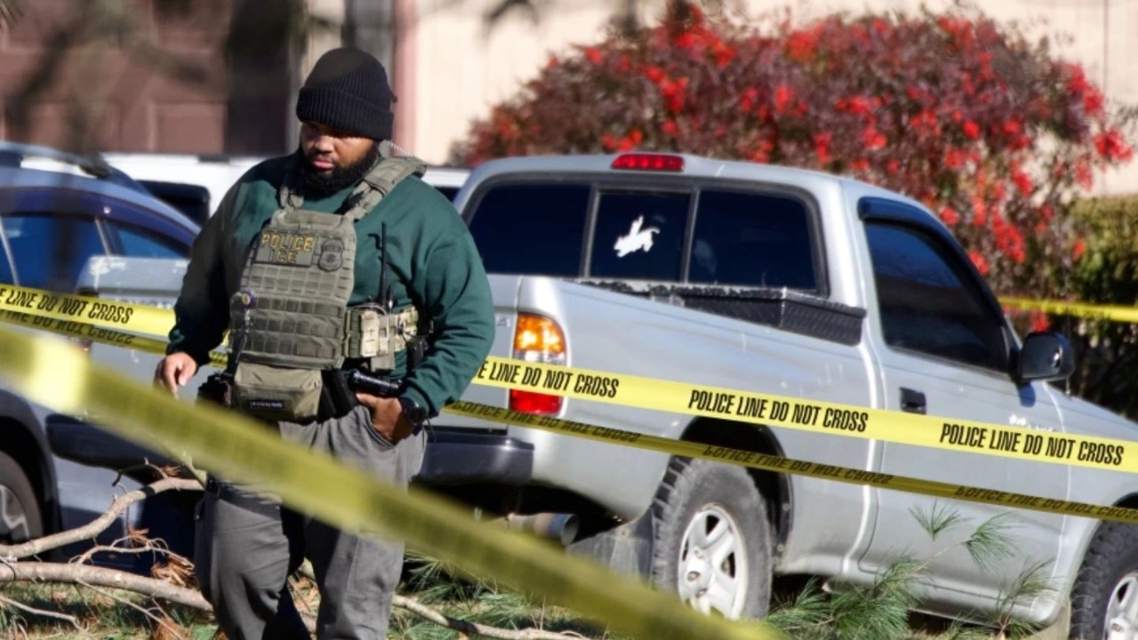 2 injured after ICE agents shoot at moving vehicle in Maryland on Christmas Eve