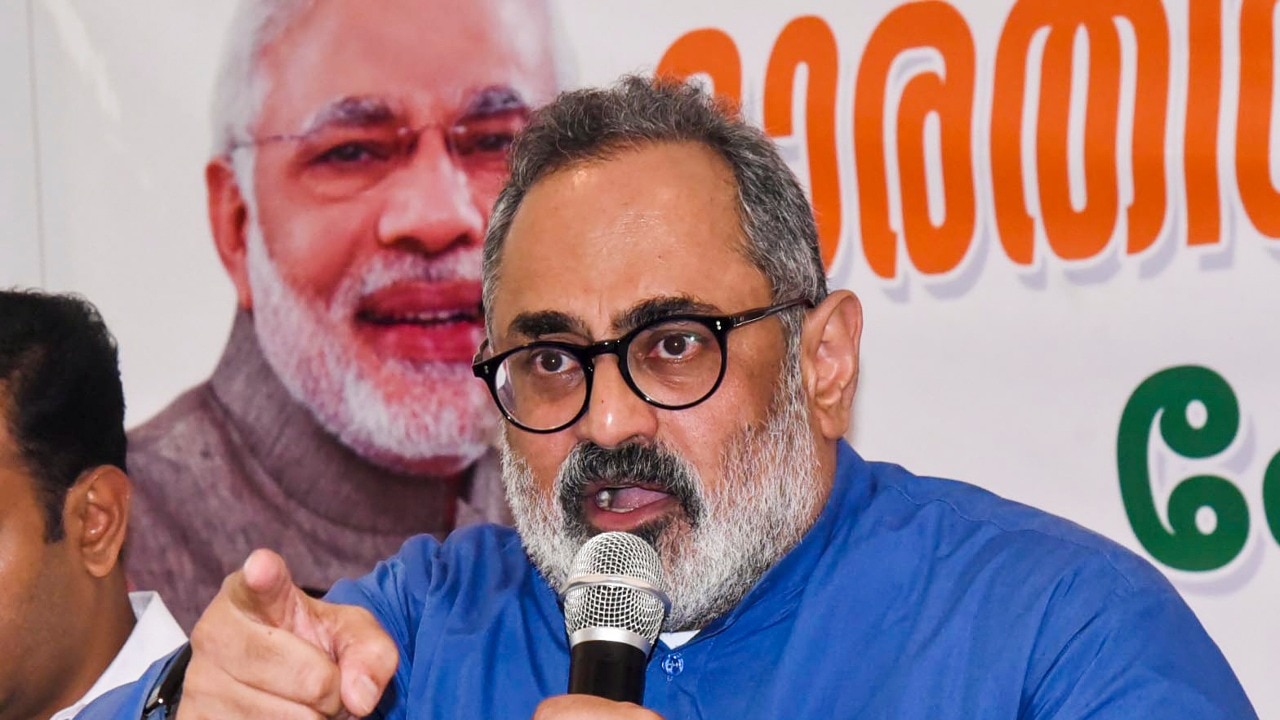 Left, Congress conspired to loot temple assets: Kerala BJP chief on Sabarimala row