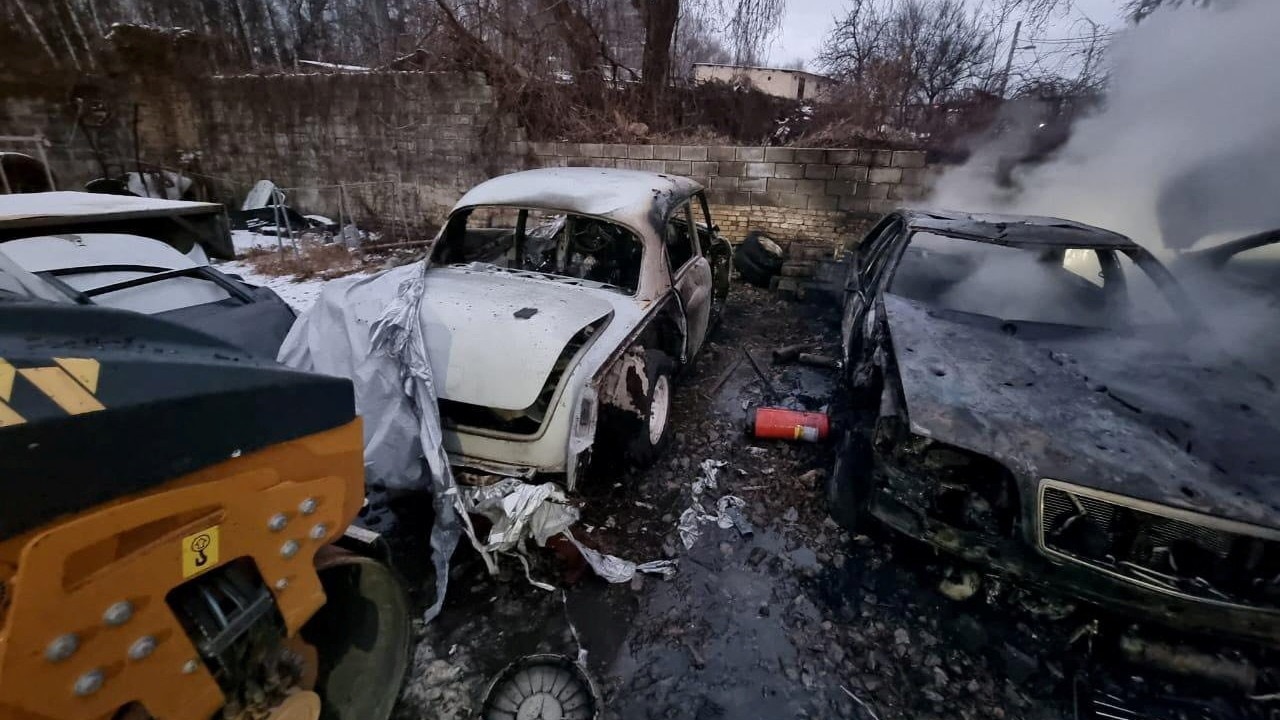 Russia bombards Kyiv ahead of Zelenskyy–Trump meet on Ukraine war breakthrough